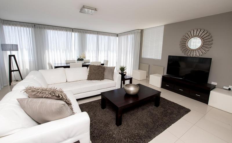 1 Bedroom Property for Sale in Bloubergstrand Western Cape